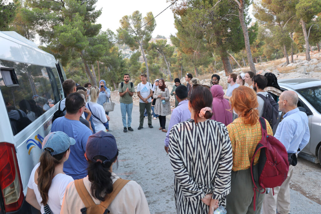 Volunteer Programs In Palestine 2025/2026